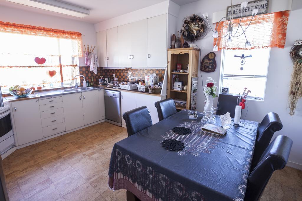 Blomasetrith Homestay بورغارنيس المظهر الخارجي الصورة