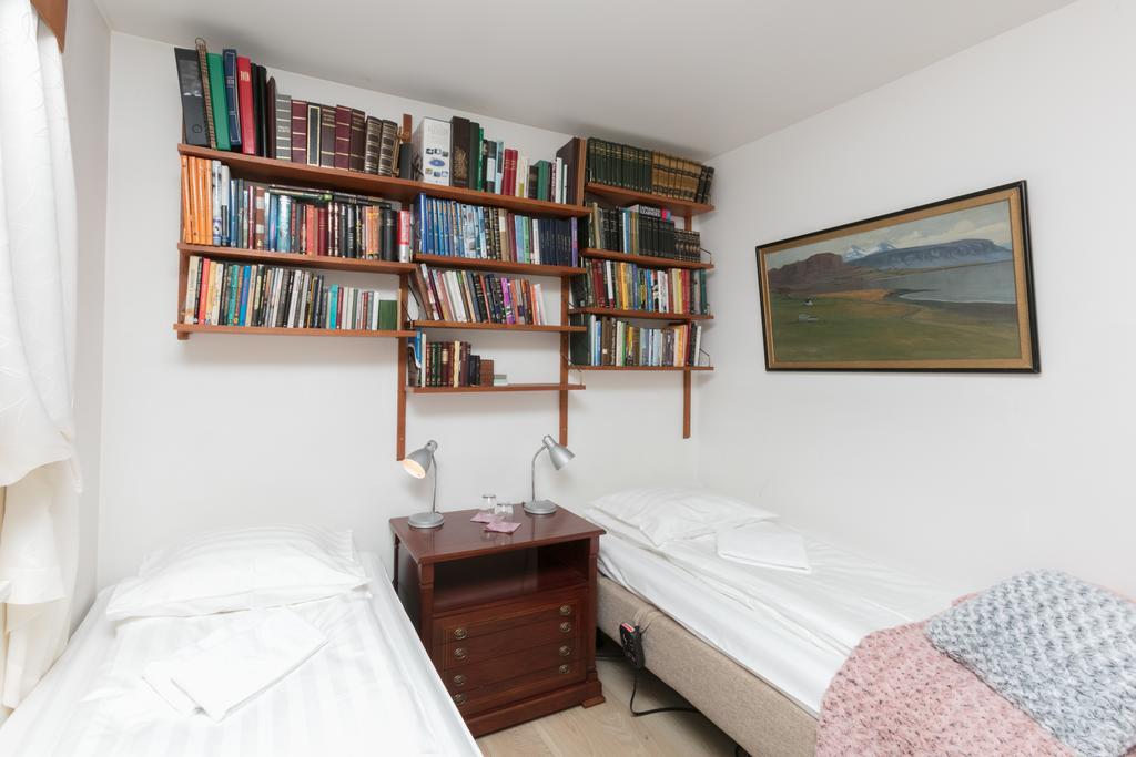 Blomasetrith Homestay بورغارنيس المظهر الخارجي الصورة