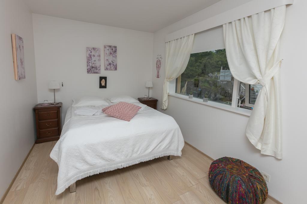 Blomasetrith Homestay بورغارنيس المظهر الخارجي الصورة